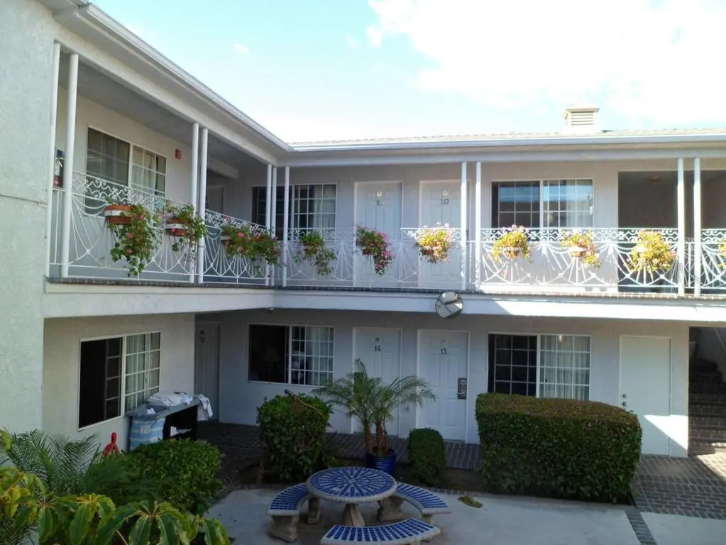 photo 1 of Ocean Park Inn
