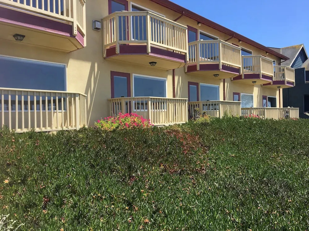 photo 1 of Ocean View Lodge