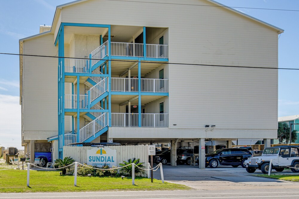 photo 1 of Oceanfront Gulf Shores Condo ~ 2 Mi to The Hangout