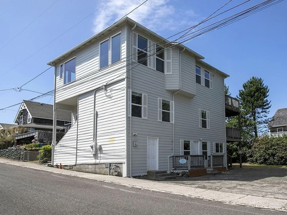 photo 1 of Oceanview Manor 6 Bedroom Home