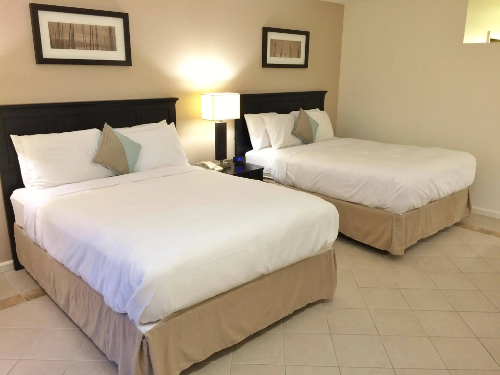 photo 1 of Ogunquit River Inn & Suites
