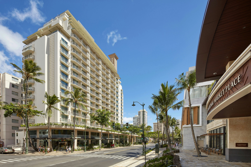 photo 1 of Hilton Garden Inn Waikiki Beach