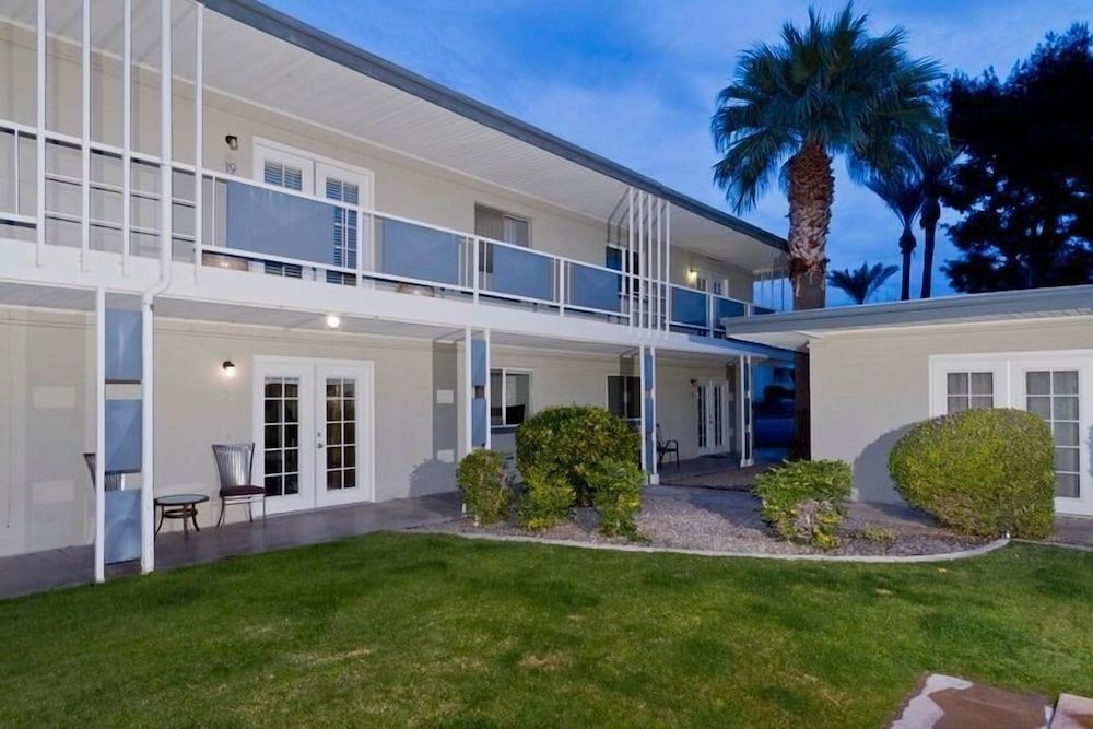 photo 1 of Old School By Signature Vacation Rentals