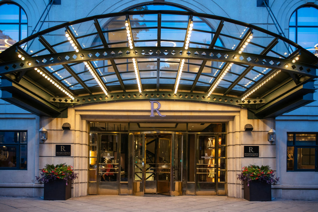 photo 1 of Renaissance Philadelphia Downtown Hotel