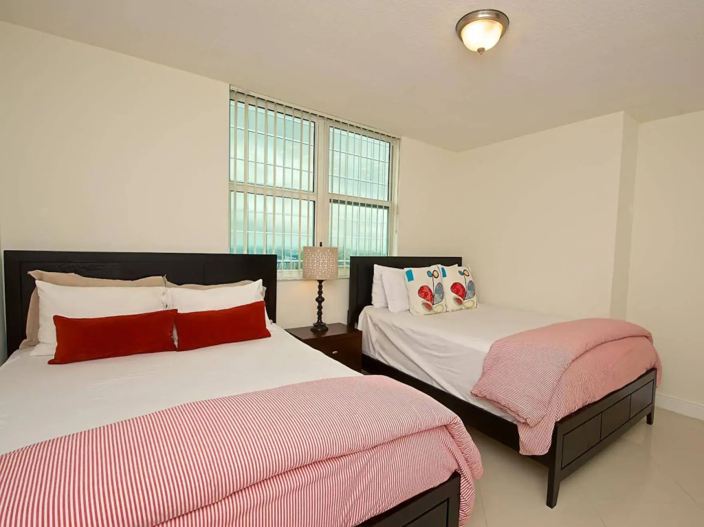 photo 1 of The Hotel House - One Broadway