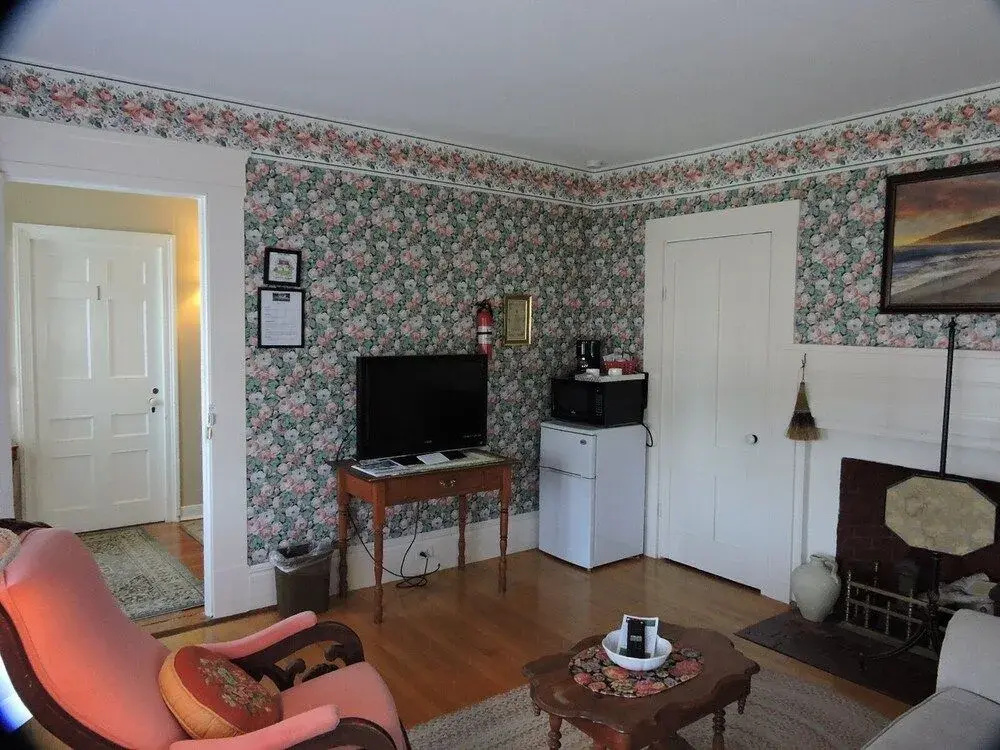 photo 1 of Open Hearth Inn