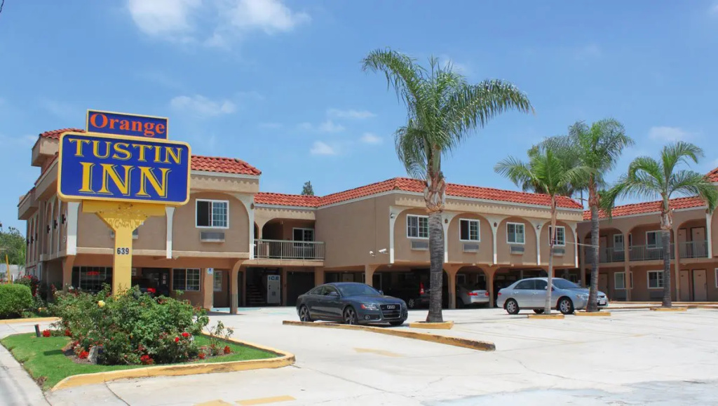 photo 1 of Orange Tustin Inn