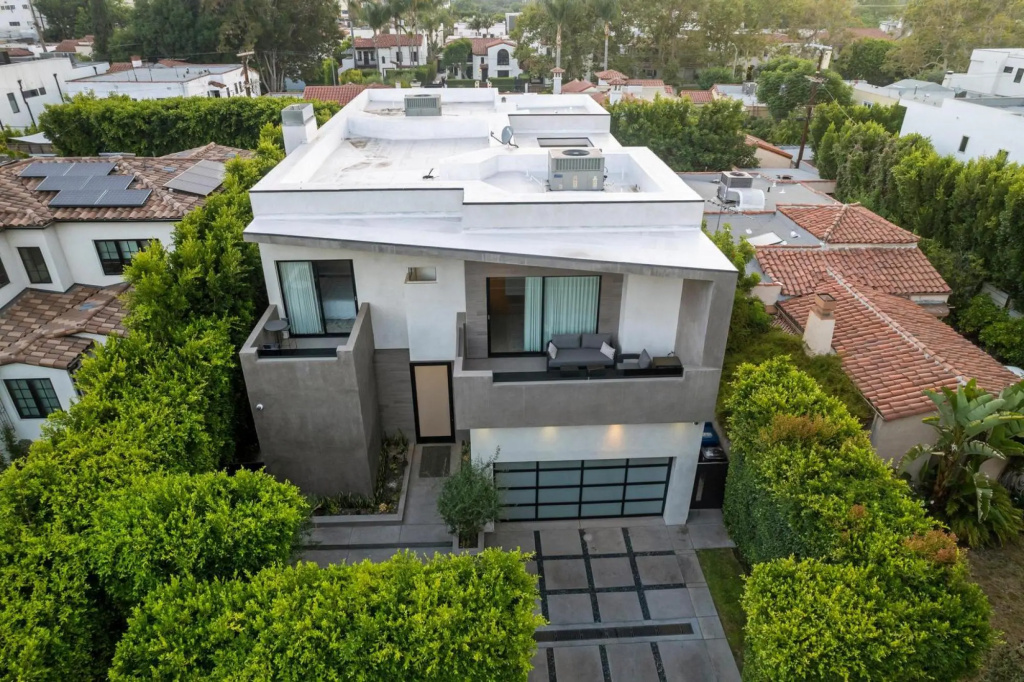 photo 1 of Orlando Estate