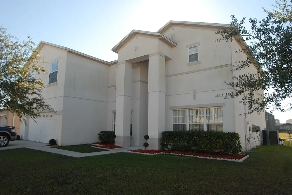 photo 1 of Ov1586 - Crescent Lakes - 7 Bed 4 Baths Villa