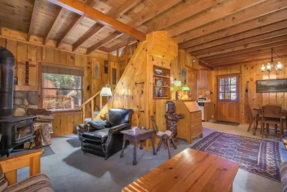 photo 1 of Owl's Peak by Avantstay Private Pine Tree Cabin Mins From The Water