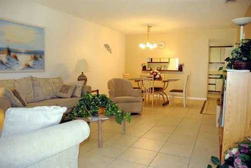 photo 1 of Palm Manor Resort