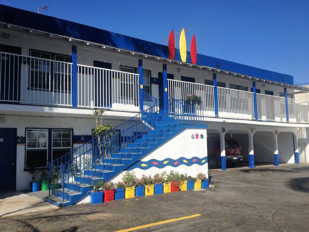 photo 1 of Palm Motel