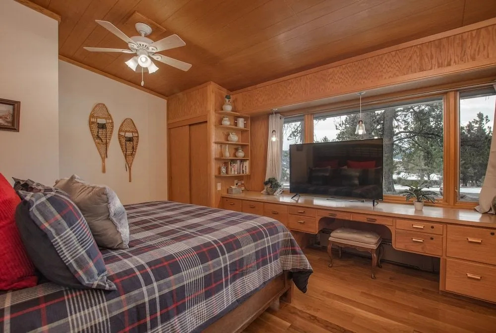photo 1 of Panorama Vacation Home By Estes Park Homes 6 Bedroom Home by RedAwning