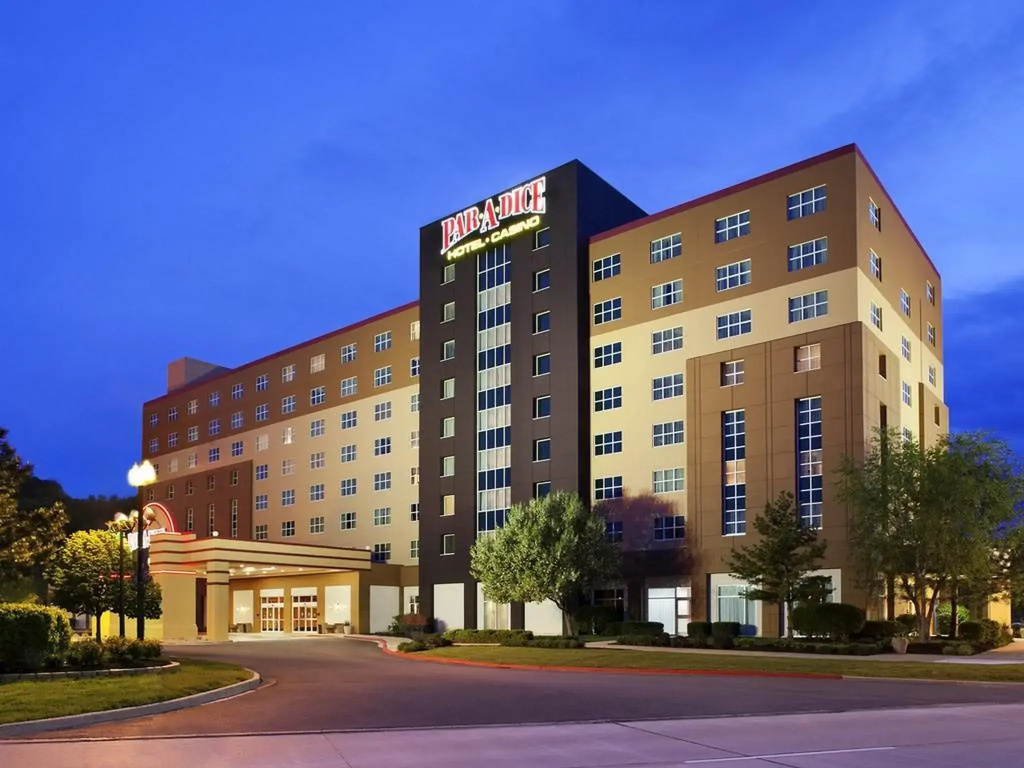 photo 1 of Par-A-Dice Hotel and Casino