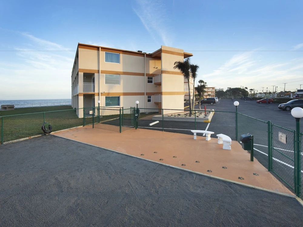 photo 1 of Paradise Beach Club - Stay in Cocoa Beach