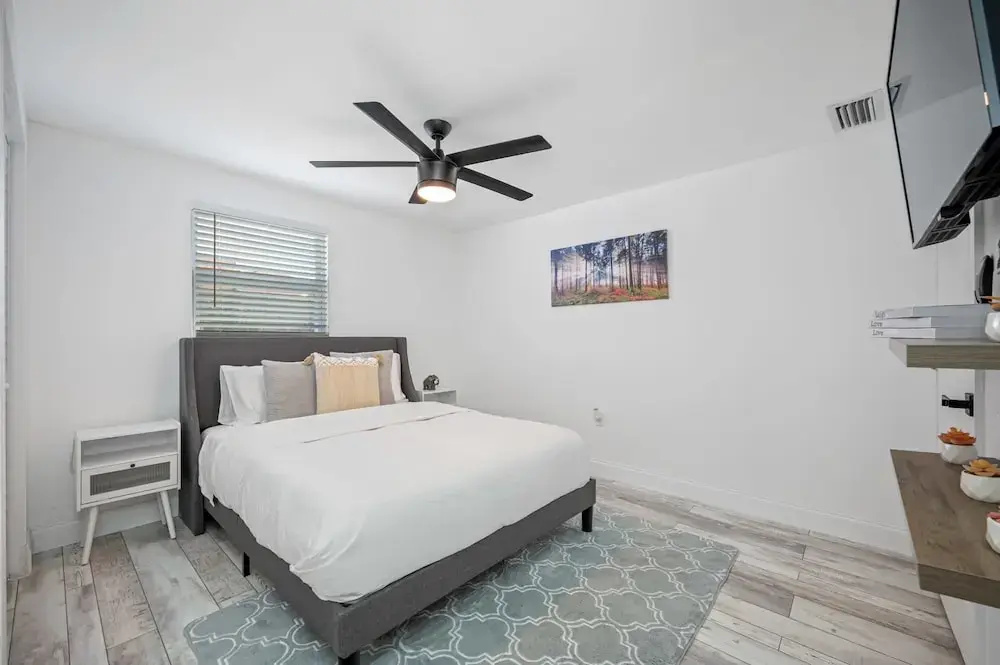 photo 1 of Paradise Haven- Amazing 4BR Oasis With Pool