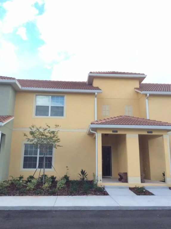 photo 1 of Paradise Palms by Home 2U