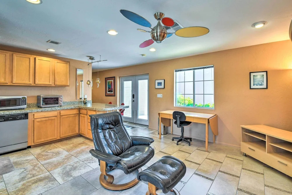 photo 1 of Paradise Valley Cottage Near Hiking Trails!