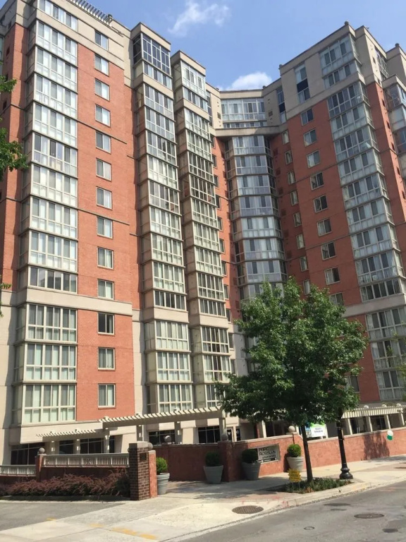 photo 1 of Parc Rosslyn by Executive Apartments