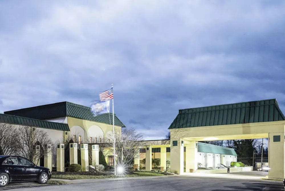 photo 1 of Park Inn by Radisson Indiana