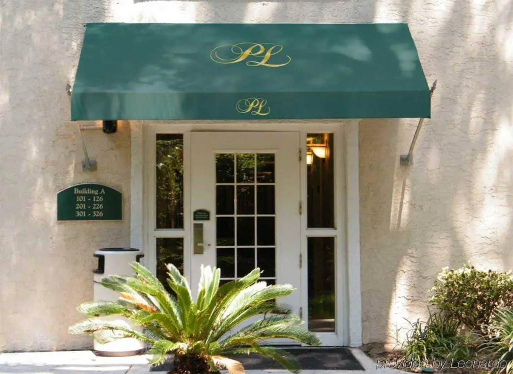 photo 1 of Palmera Inn and Suites