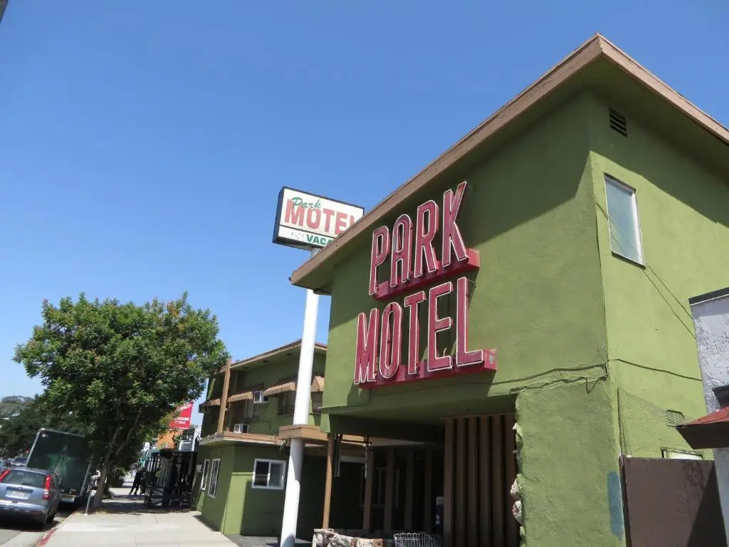 photo 1 of Park Motel