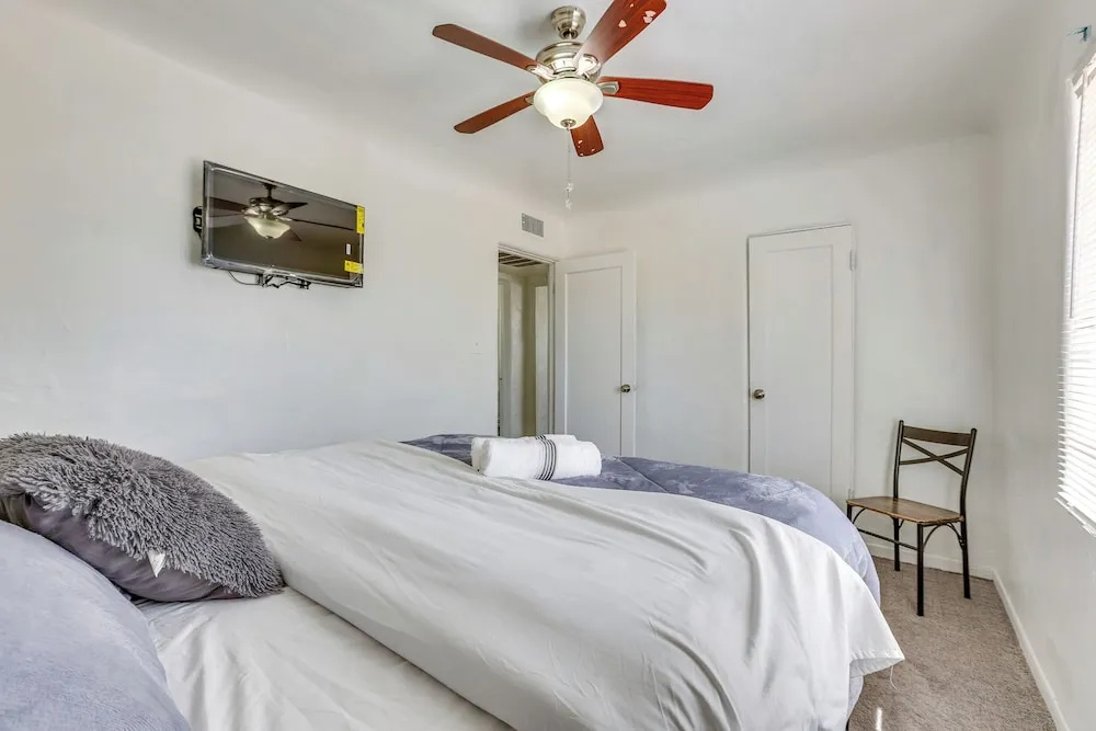 photo 1 of Peaceful & Bright Condo: 4 Mi to Downtown Phoenix!