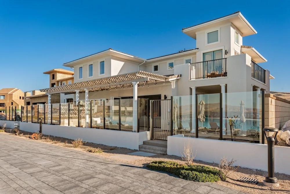 photo 1 of Persian Bliss 10 Bedroom Townhouse