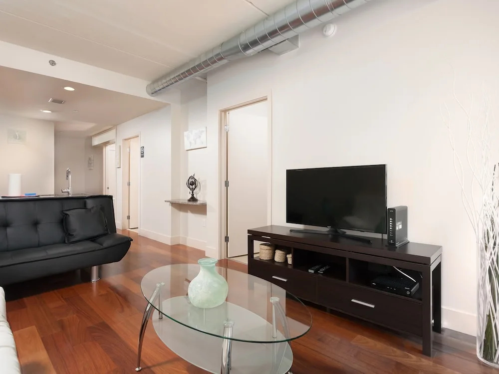 photo 1 of Pet Friendly 2 Bedroom And Apartment Near Rittenhouse Apts by RedAwning
