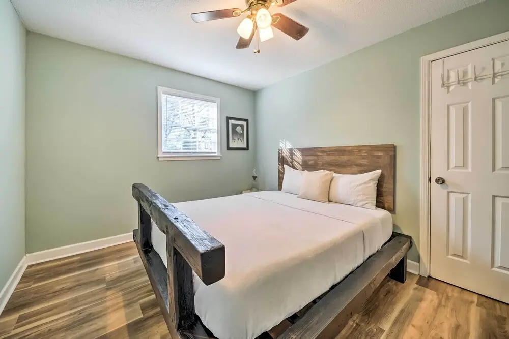 photo 1 of Pet-friendly Wilmington Home ~ 5 Mi to Beach!