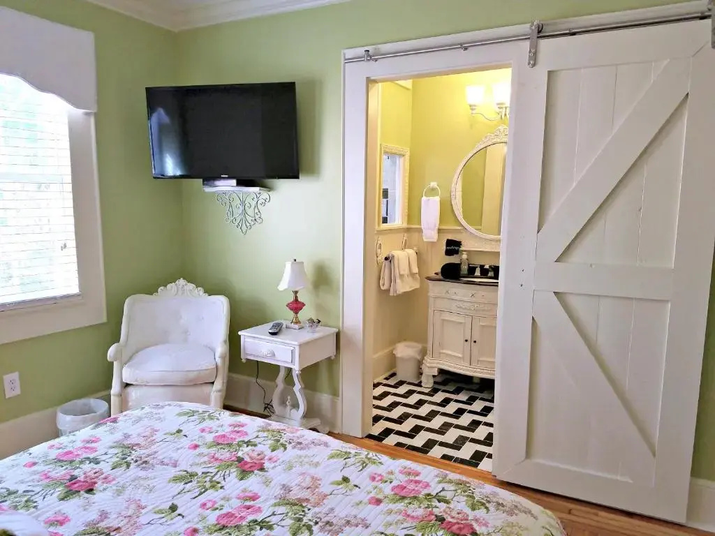 photo 1 of Pettigru Place Bed & Breakfast