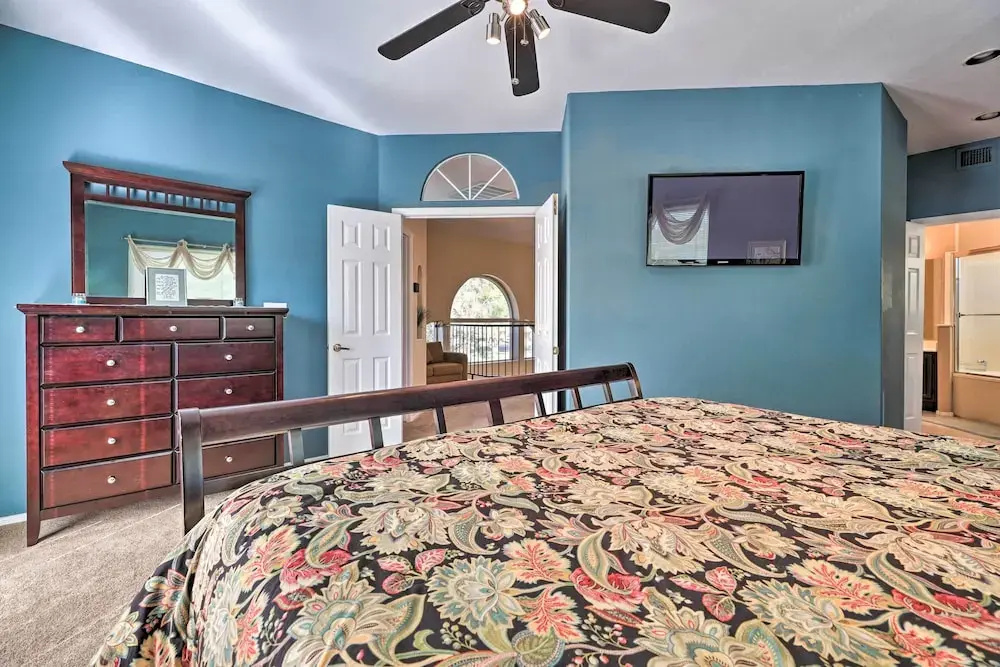 photo 1 of Phoenix Townhome w/ Pool Access, 13 Mi to Old Town