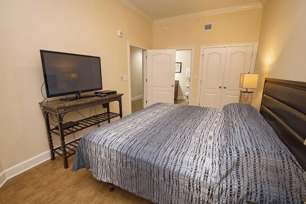 photo 1 of Phoenix West II 1807 3 Bedrooms 4 Bathrooms Condo