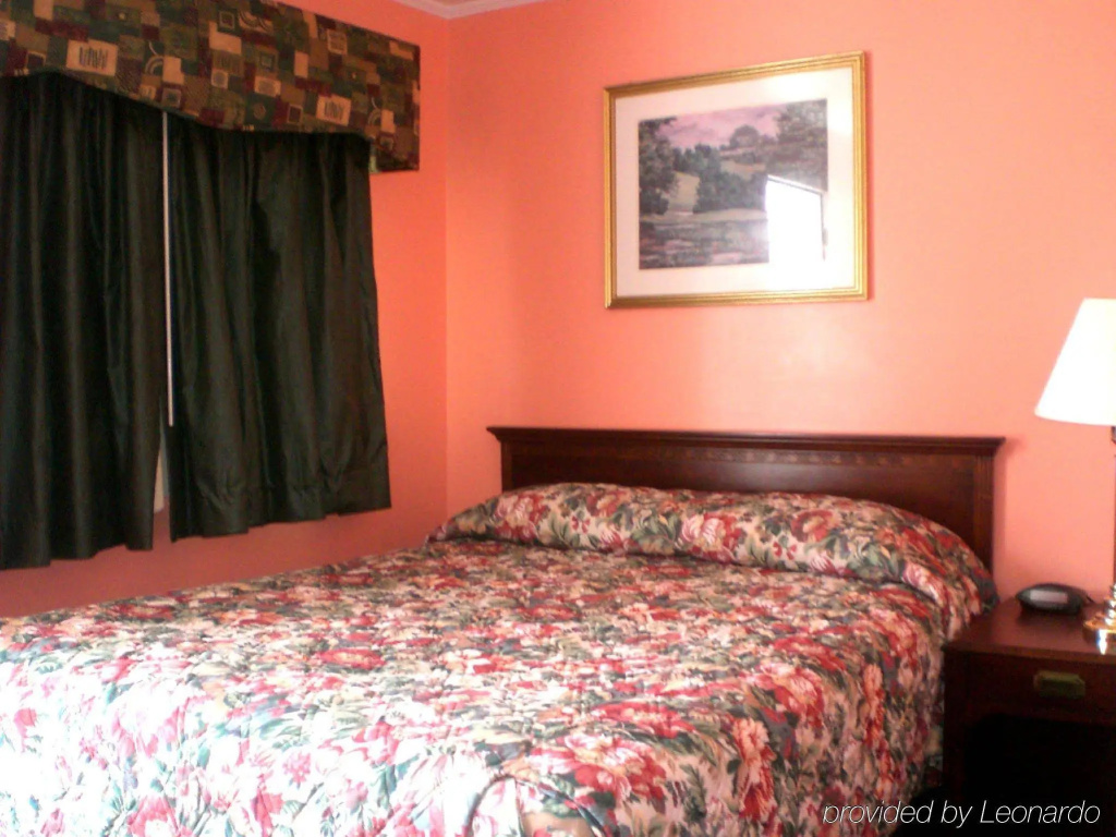 photo 1 of Pilgrim Inn & Cottages