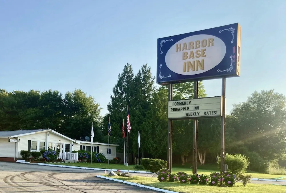 photo 1 of Harbor Base Pineapple Inn