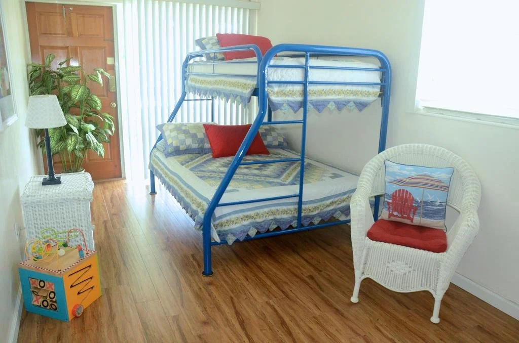 photo 1 of Pineapple Place Apartments