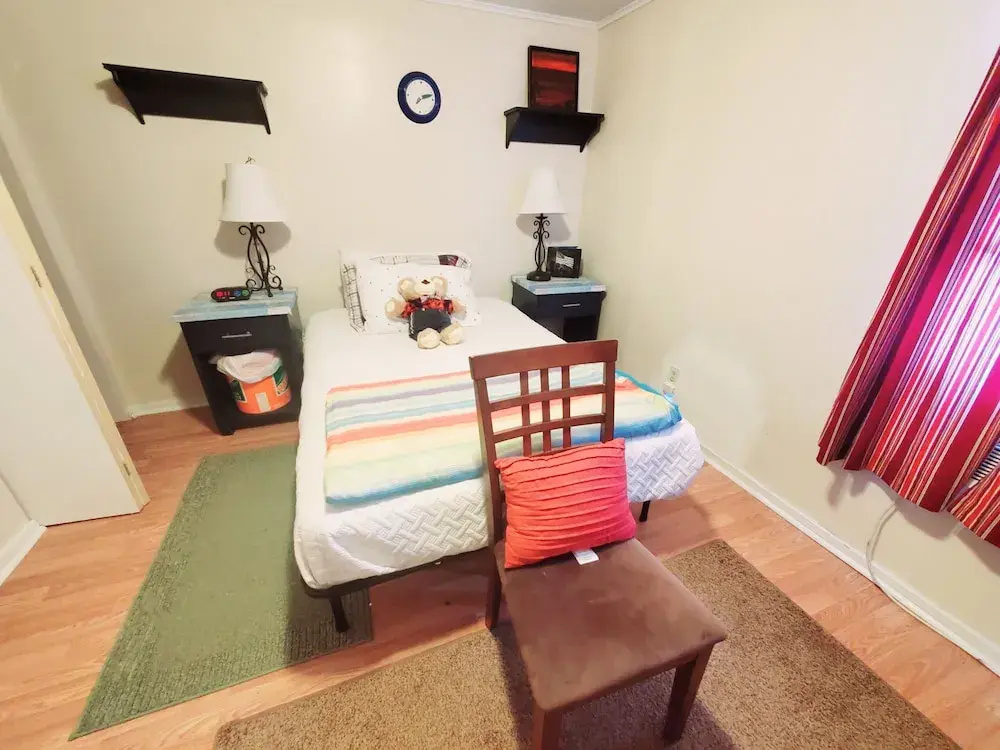 photo 1 of Room-plaid Room 3min From Yale Univ