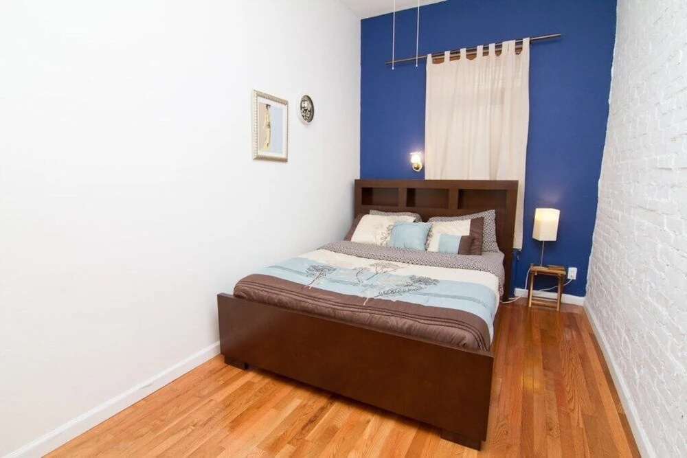 photo 1 of Pleasant 1 BR on Gramercy