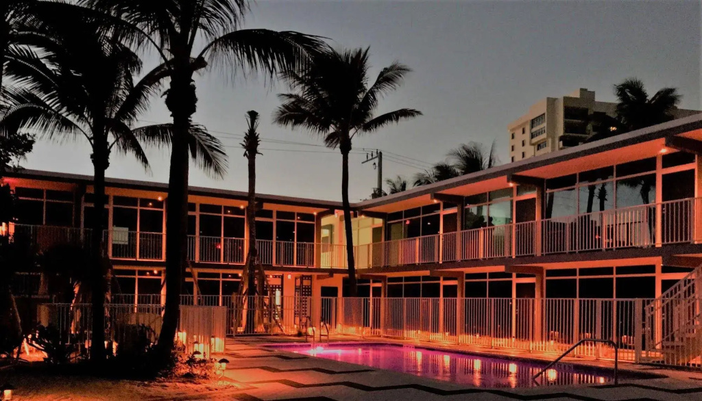 photo 1 of Plunge Beach Resort