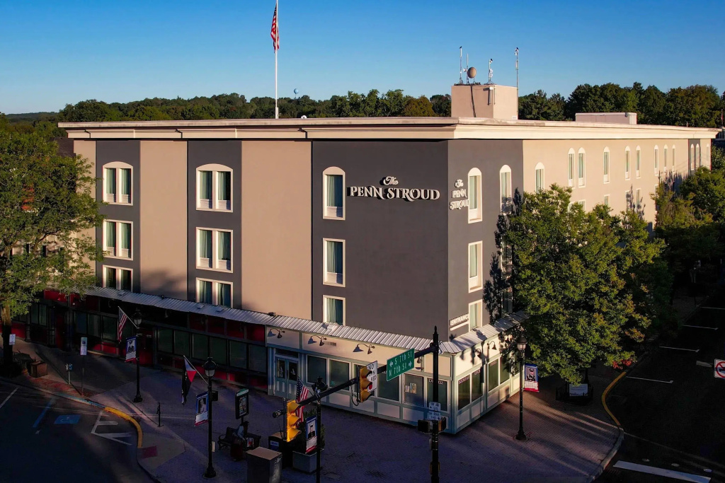 photo 1 of The Penn Stroud, Stroudsburg - Poconos, an Ascend Collection Hotel