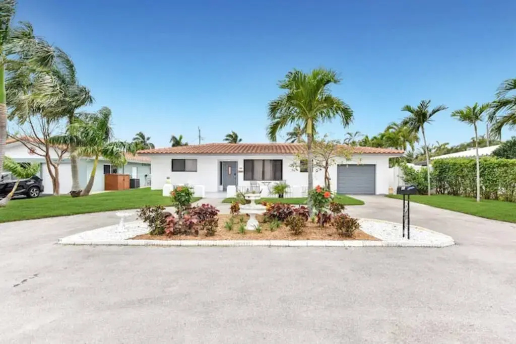 photo 1 of Pompano 2600 in Pompano Beach