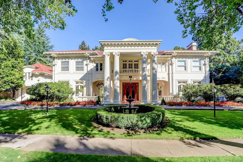 photo 1 of Portland's White House - Bed & Breakfast