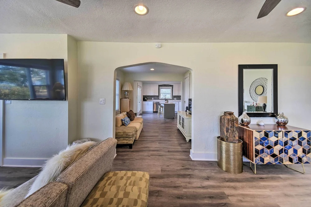 photo 1 of Portsmouth Waterfront Vacation Rental w/ Deck