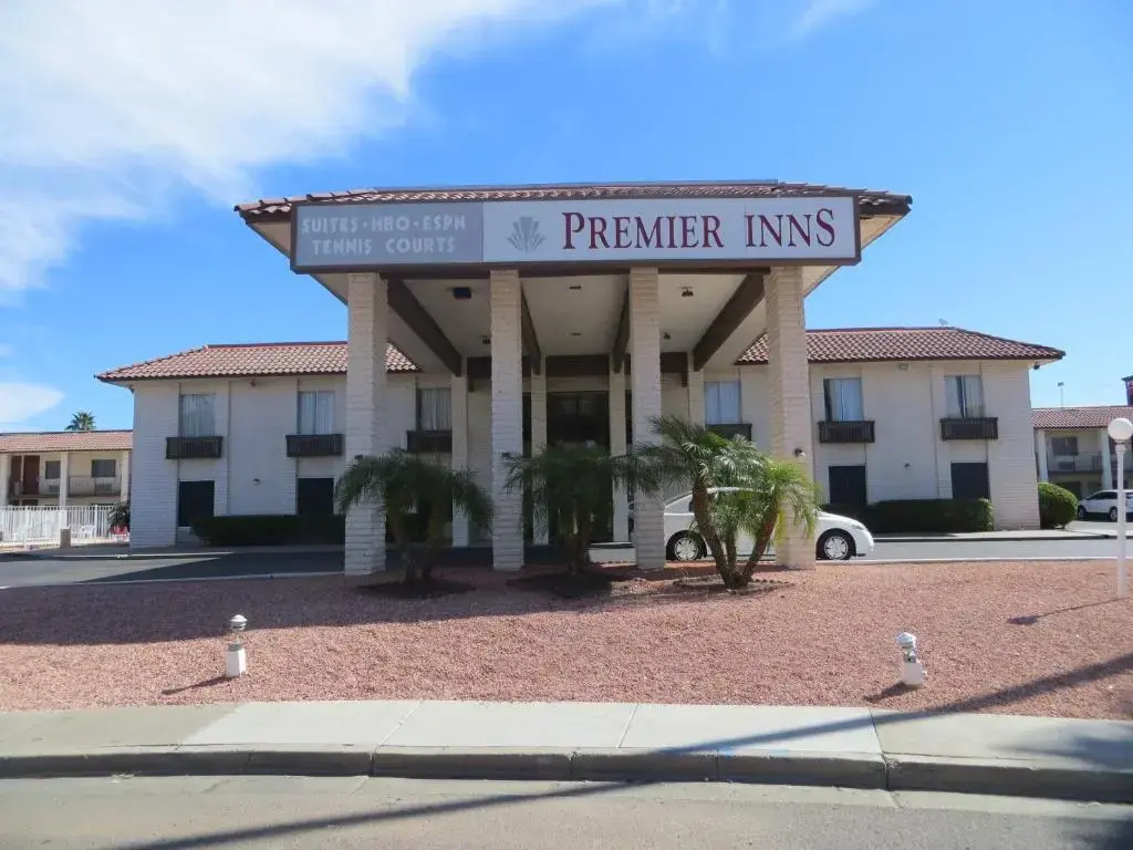 photo 1 of Premier Inns Metro Center