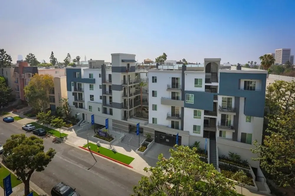 photo 1 of Prime Walking Distance to UCLA N309