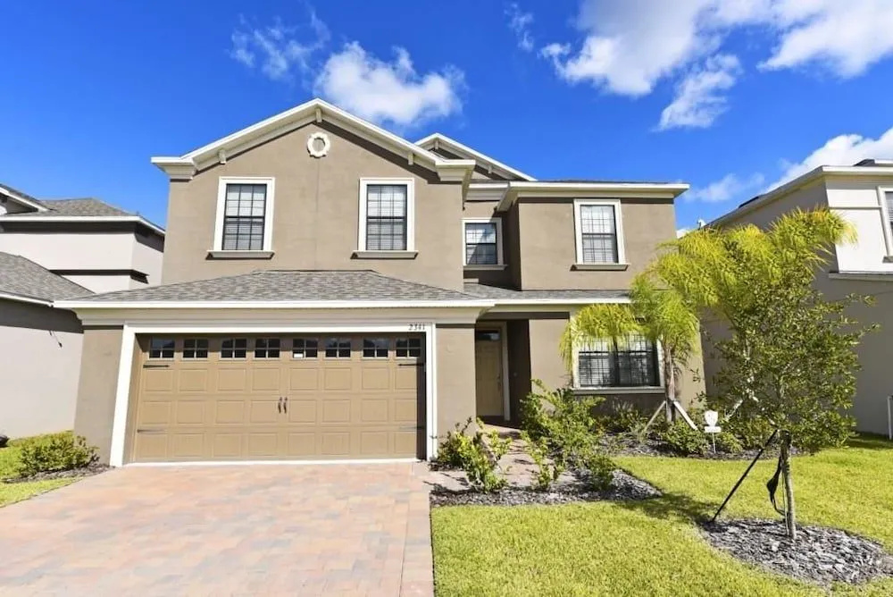 photo 1 of 2341 Providence House 6 Bedroom by Florida Star