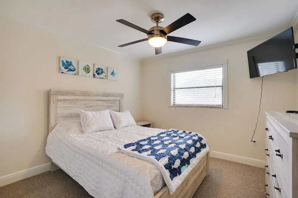 photo 1 of 2 Mi to Bonita Beach: Bbq-ready Townhome!