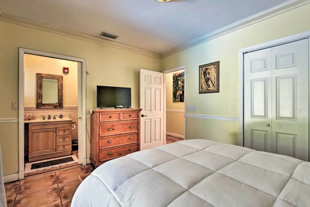 photo 1 of Quaint Central Miami Bungalow: 10 Mi to Mid-beach!