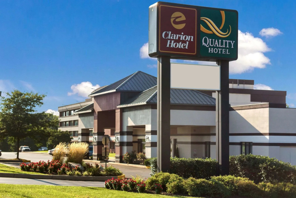 photo 1 of Chester Hotel & Conference Center