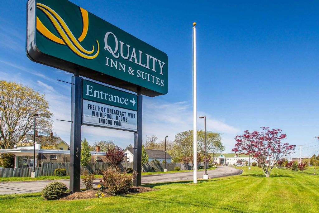 photo 1 of Quality Inn & Suites Middletown - Newport